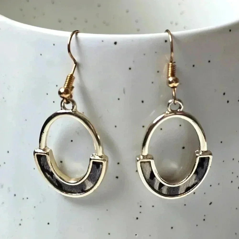 Silver Gray Circle Hoop Hook Boho Retro Fashion‎ Jewelry Earrings NWT E78
